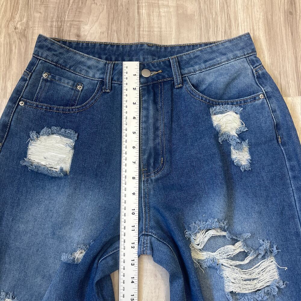 Shein Women's Baggy Distressed Flared Jeans Size W30 - Picture 5 of 9